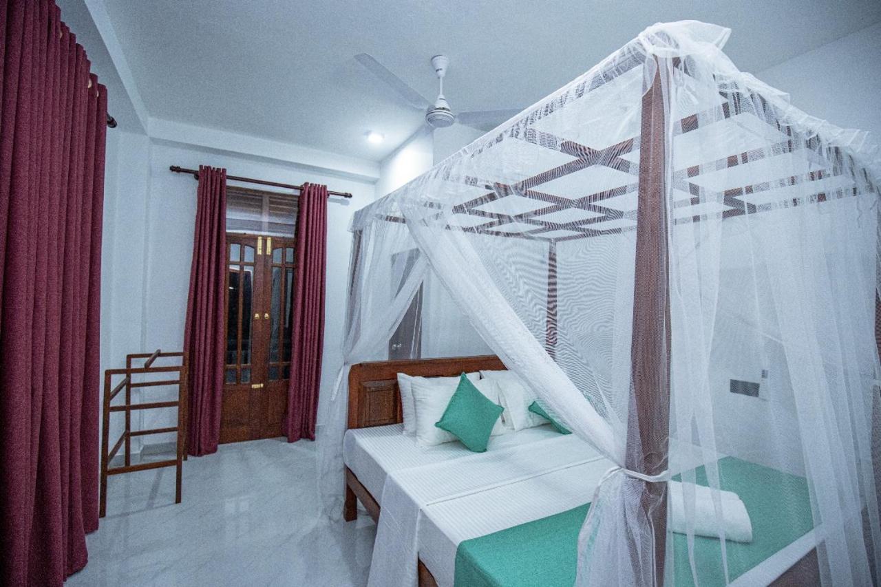 Homejay Residancies Unawatuna Bagian luar foto