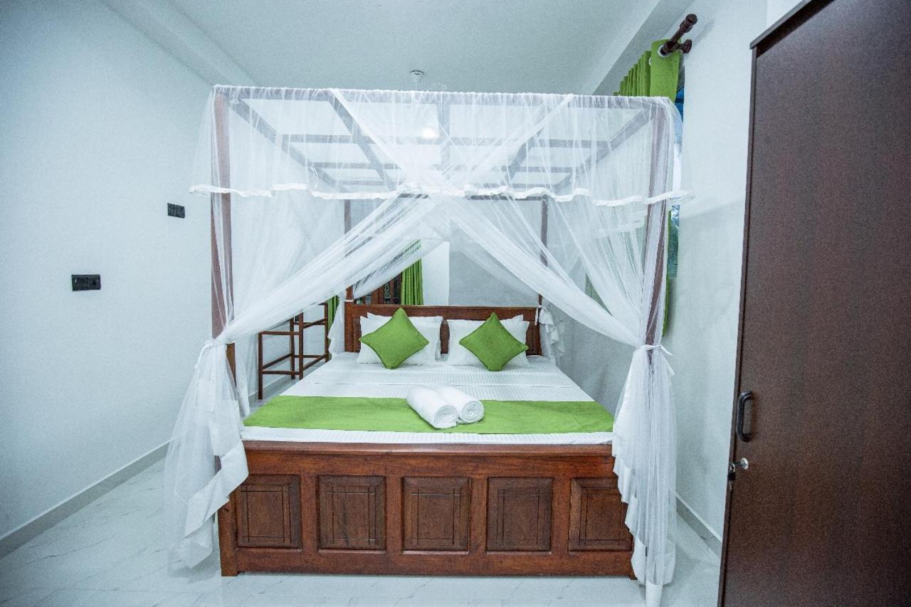 Homejay Residancies Unawatuna Bagian luar foto