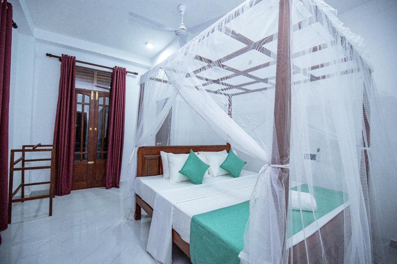 Homejay Residancies Unawatuna Bagian luar foto
